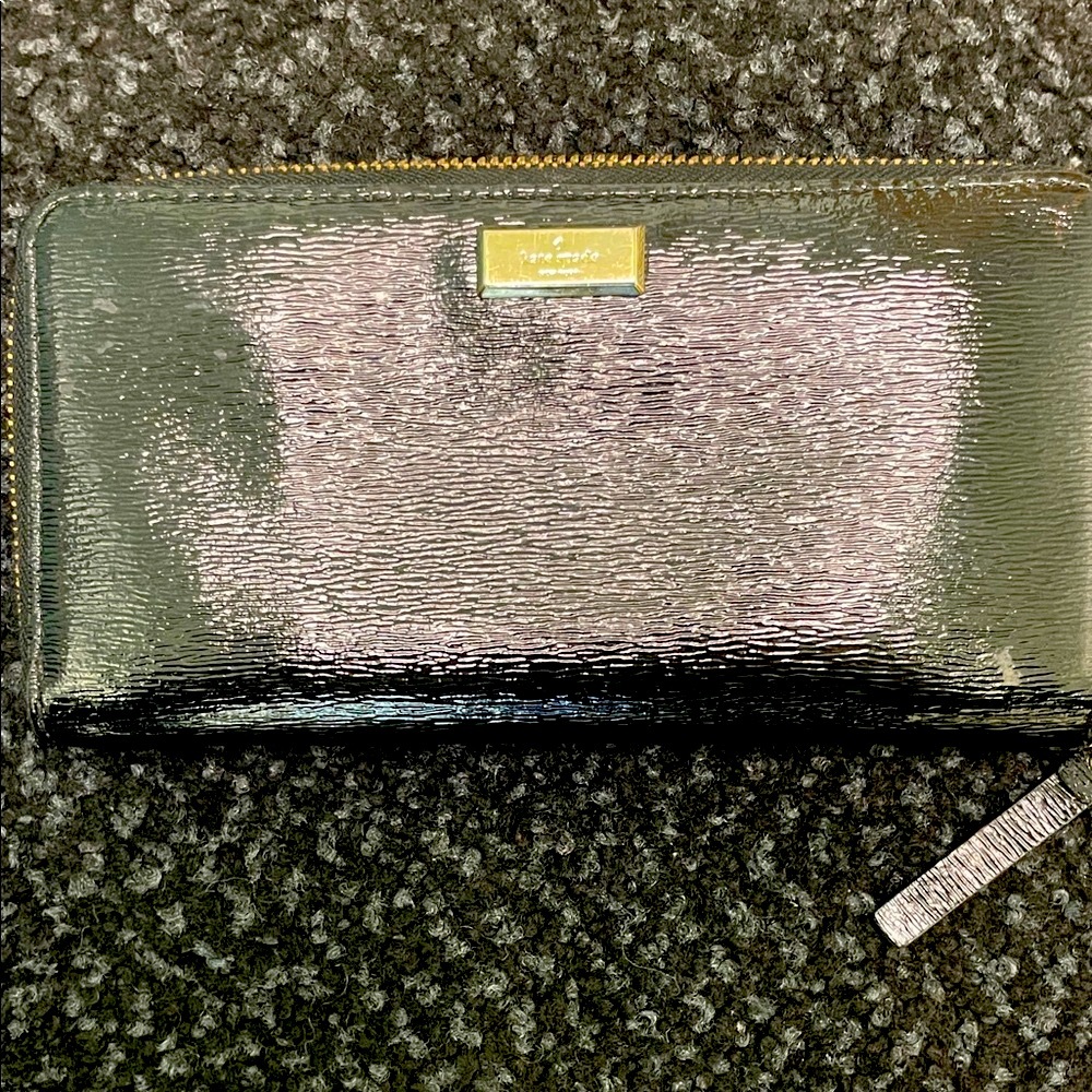Kate Spade Shiny Black Wallet